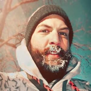 Meet your Posher, Travis